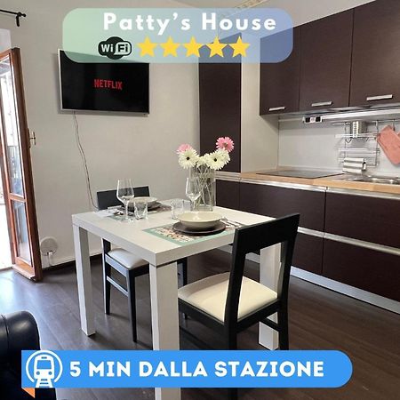 Patty'S House Centro Storico A 5 Min Apartment Pesaro Bagian luar foto